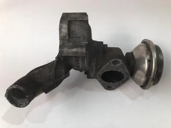 Supapa egr 057131503k Audi A8 (2002-2009) [4E] D3 4.0 tdi ase
