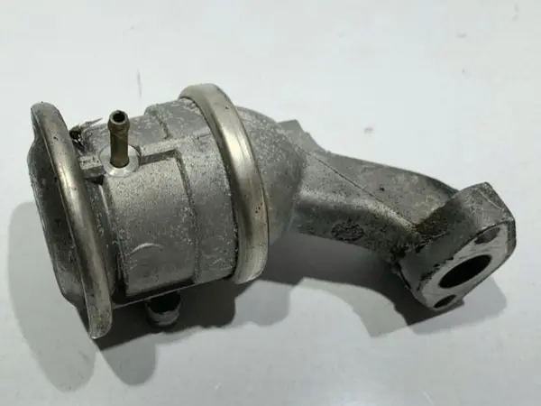 Supapa egr stanga 06E131101K Audi A6 (2010-2018) [4G2, C7] 3.0 TFSI CGWD