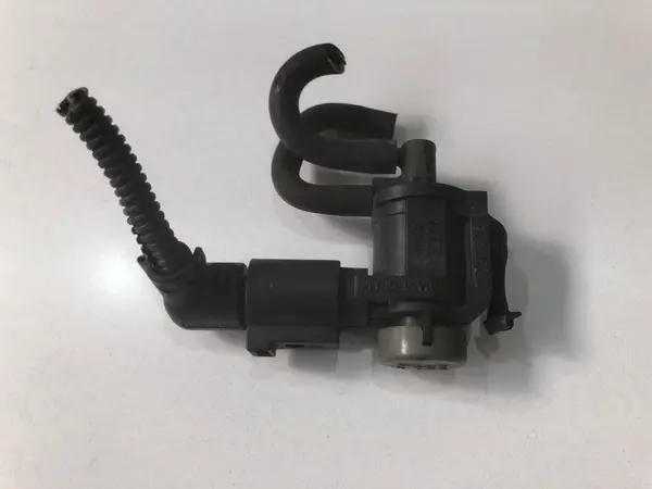 Supapa vacuum 1J0906283C Audi A3 (2003-2008) [8P1] 2.0 tdi