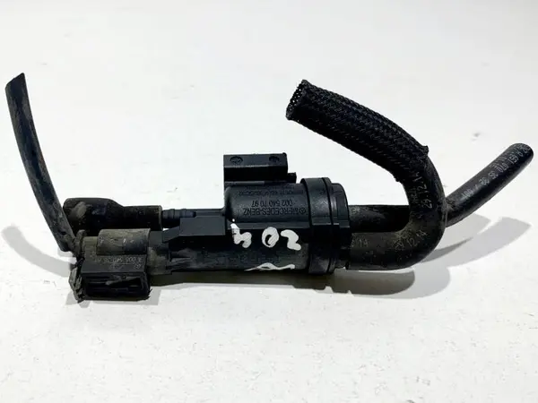 Supapa vacuum A0025407097 Mercedes GL (2013-2019)[x166] 350 cdi , 2.2 cdi