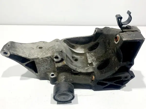 Suport accesorii 7802639 BMW Seria 5 GT (2009-2017) [F07] 2.0d N47D20C 143 cp