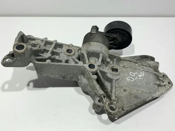 Suport accesorii 8200669495 Nissan Qashqai (2007-2010) [J10] 1.5 dci K9K (636) 110 cp