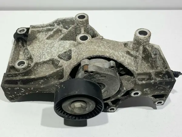 Suport alternator 55562863 Opel Insignia A (2008-2013) 2.0 cdi A20DTJ