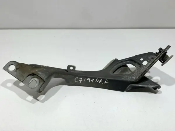 Suport aripa dreapta fata 4G0821136A Audi A6 (2010-2018) [4G2, C7]