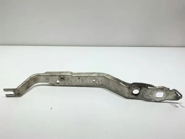 Suport aripa stanga 4G8807591C Audi A7 (2010-2018) [4g]