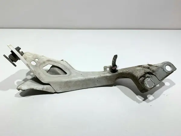 Suport aripa stanga fata 4G0821135A Audi A7 (2010-2018) [4g]