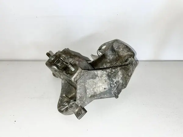 Suport bara stabilizatoare dreapta fata 4z7199352 Audi A6 Allroad (1999-2005) 2.5 tdi