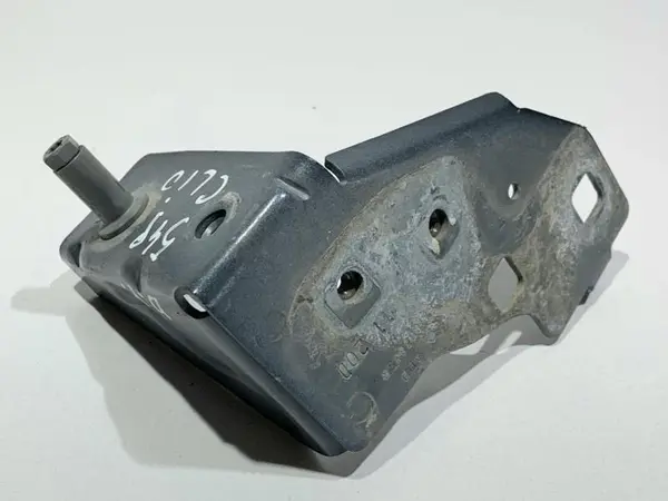 Suport bara (trager) dreapta fata 641802835R Renault Captur (2013-2019)