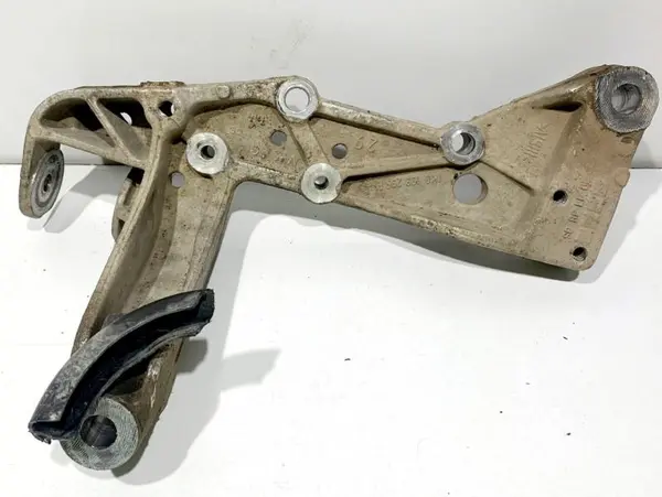 Suport brat trapez stanga fata 1K0199295E Audi A3 facelift (2008-2013) [8P1] 2.0 tdi; 1.4 tsi CAXA