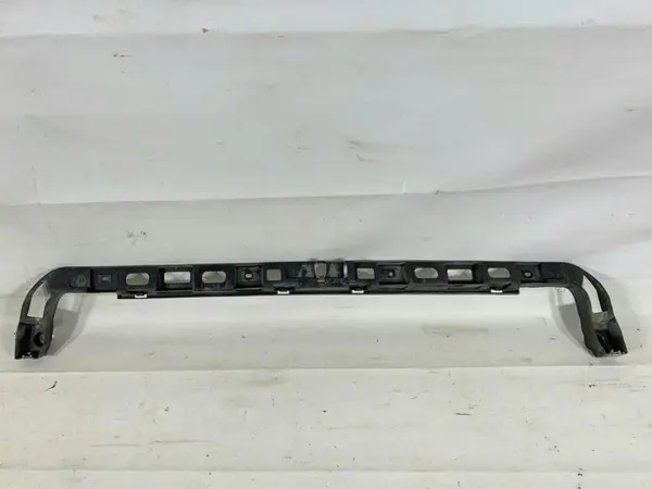 Suport central bara spate 3C5807863 Volkswagen Passat B6 3C (2005-2010)