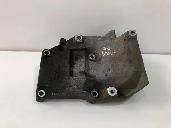 Suport compresor ac 038260885c Audi A4 (2001-2004) [8E2, B6] 1.9 tdi