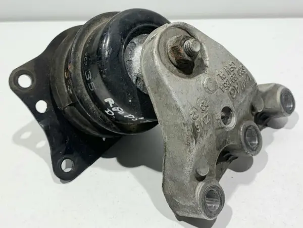 Suport cu tampon motor 6R0199185A Volkswagen Polo 5 facelift (2014-2017) 1.6 tdi CAYC