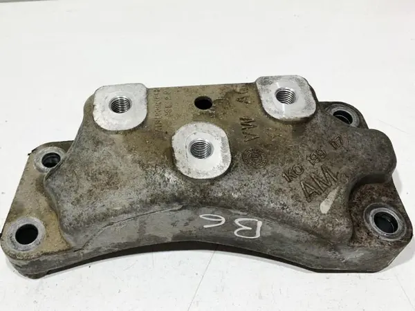 Suport cutie viteze 1K0199117AM Skoda Superb 2 (2008-2013)