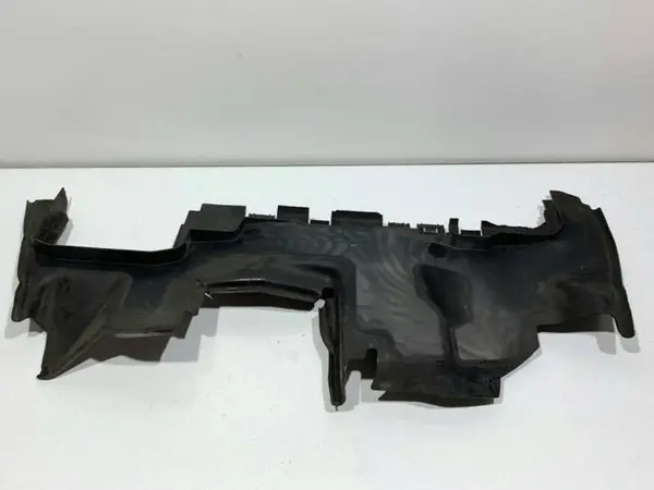 Suport / difuzor radiator stanga 8U0121283C Audi Q3 (2011-2017) [8U]