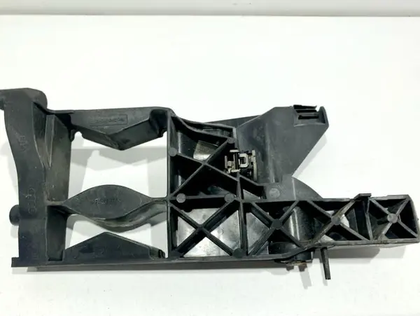 Suport far dreapta 4G0805608 Audi A6 (2010-2018) [4G2, C7]