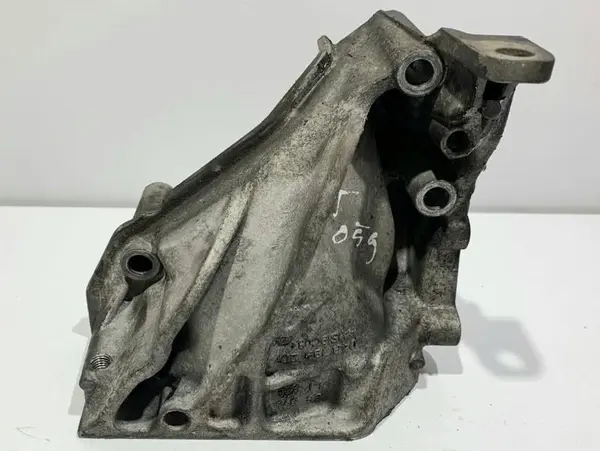 Suport motor 04B199207 Skoda Rapid facelift (2017-2019) 1.4 tdi CUSB