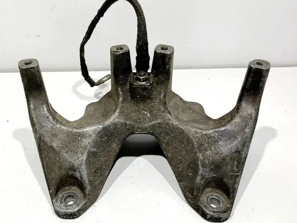 Suport motor 6775909 BMW Seria 6 (2010->) [F13, F06] 4.4 benzina N63B44