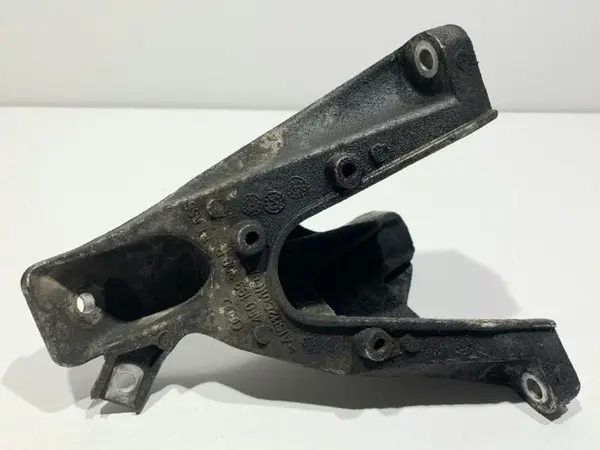 Suport motor dreapta 4F0199308P Audi A6 (2004-2011) [4F2, C6] 2.0 tdi