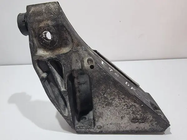 Suport motor dreapta 6772680 BMW X5 (2007-2013) [E70] 3.0d M57 286 cp