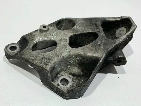 Suport motor stanga 6859415 BMW 4 (2013->) [ F32 , F82] 2.0d B47D20A