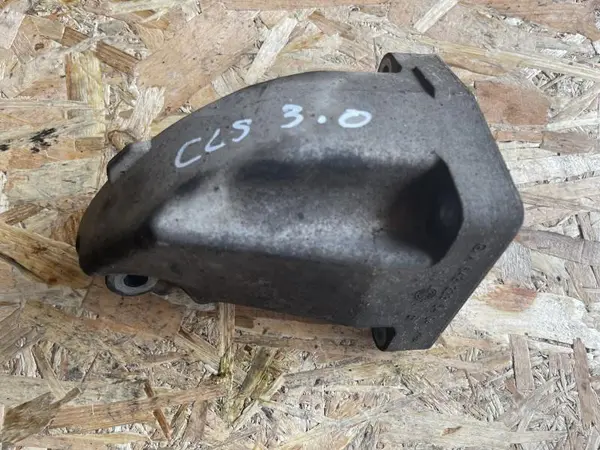 Suport motor stanga a6422235404 Mercedes E-Class (2009->) [W212] 350 cdi
