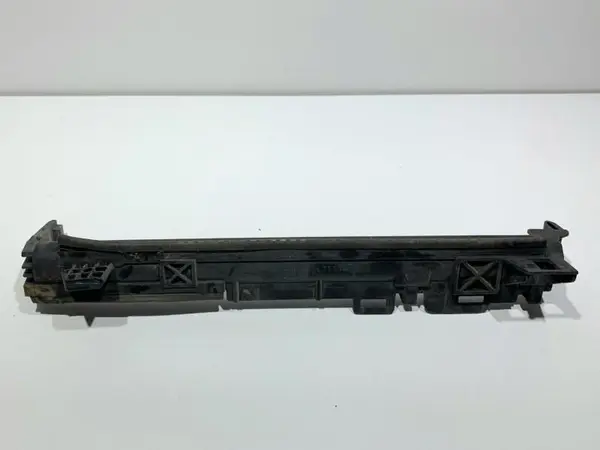 Suport radiatoare dreapta Mercedes C-class facelift (2011-2014) [w204]
