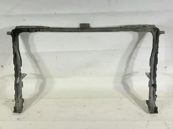 Suport radiatoare Toyota Avensis (2009-2012) [T27]