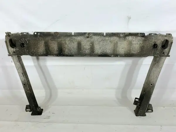 Suport radiatoare / traversa inferioara Renault Laguna 3 (2007-2010)