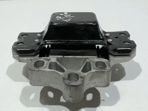 Suport tampon motor 5N0199262L Volkswagen Passat B7 (2010-2014) 2.0 tdi CFFB