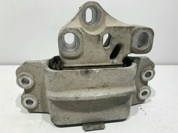 Suport tampon motor stanga 5N0199555 Volkswagen Tiguan facelift (2011-2015) 2.0 tdi CBBB