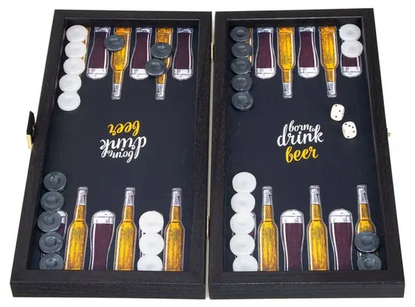 Table Manopoulos - Nascut pentru a bea bere