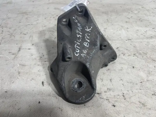 Tampon cutie viteze cu suport 4b0399151m Audi A6 (1997-2004) [4B, C5] 3.0 tdi