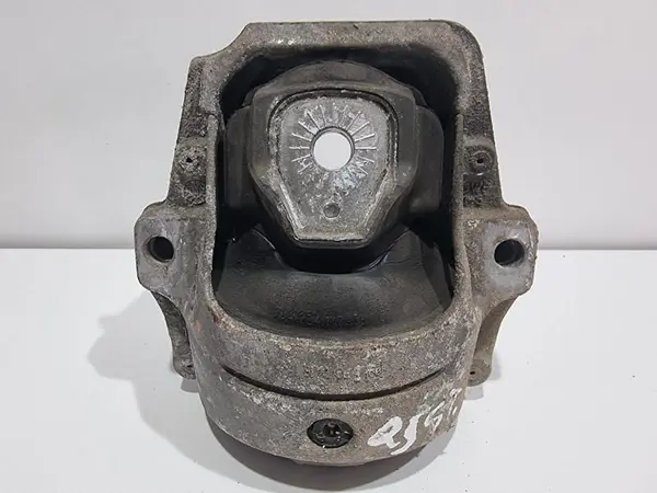 Tampon motor dreapta 8R0199381A Audi Q5 (2008-2012) [8R] 2.0 tdi , 2.0 tfsi