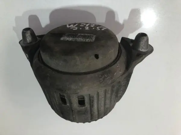 Tampon motor stanga a2122406317 Mercedes C-Class (2007-2010) [W204] 2.2 cdi A651