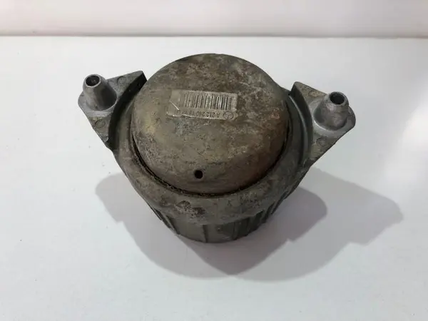 Tampon motor stanga fata a2122401917 Mercedes E-Class (2009->) [W212] 350 cdi