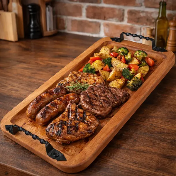 Tava lemn cu manere din fier forjat, in diferite forme Dreptunghi alungit, 40x25 cm