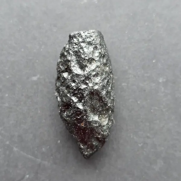 Tectita neagra, meteorit piatra bruta, tektit m3