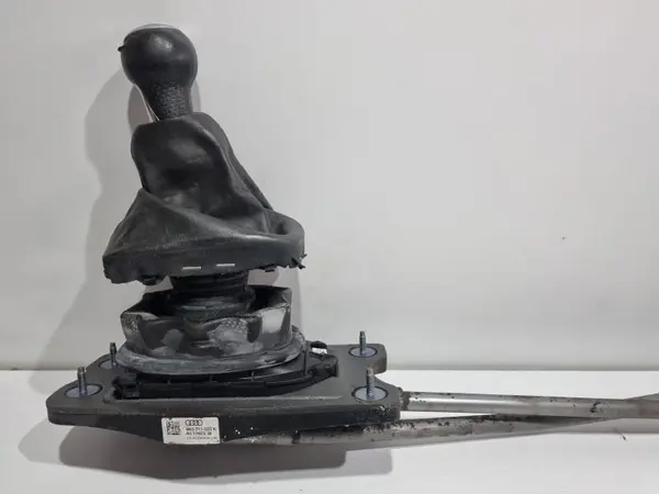 Timonerie cutie manuala 8K0711025K Audi A5 (2007-2011) [8T3] 2.0 tdi CAGA