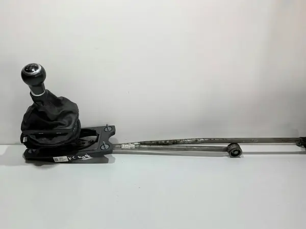 Timonerie cutie manuala 8K0711025R Audi A5 (2007-2011) [8T3] 2.0 tdi CGLC