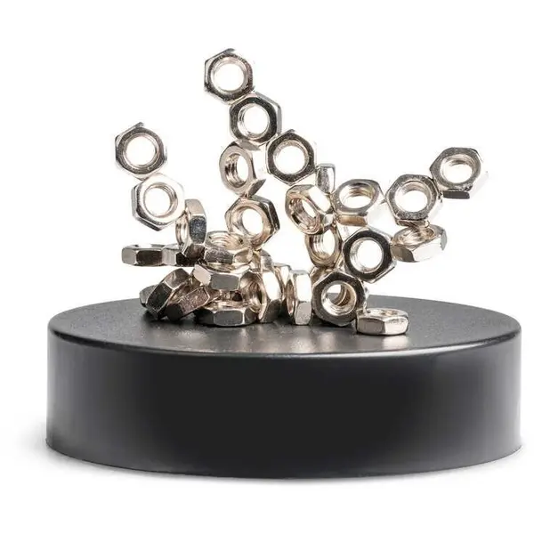 TOBAR Sculptura magnetica magica, se pot alcatui diferite forme 3D, modele variate, Varsta recomandata: 5 ani+