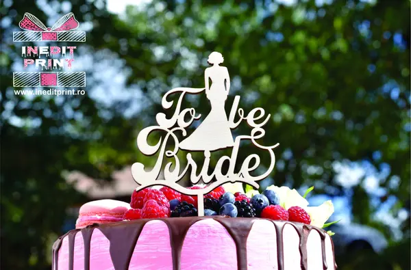 Topper Tort Bride to be TC59 Lemn natur, 16x16cm