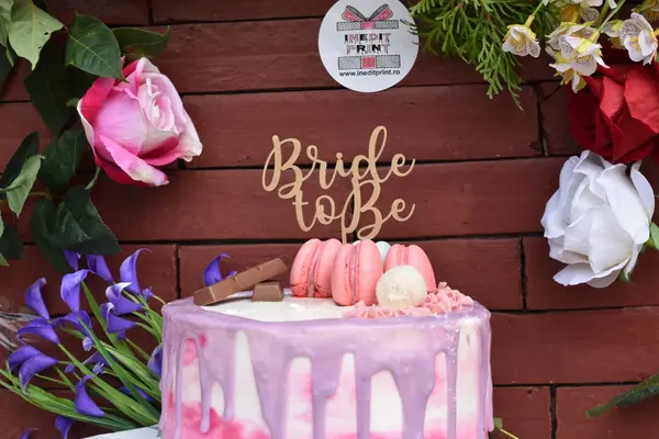 Topper Tort Bride To Be TC96 Lemn natur, 20x20cm
