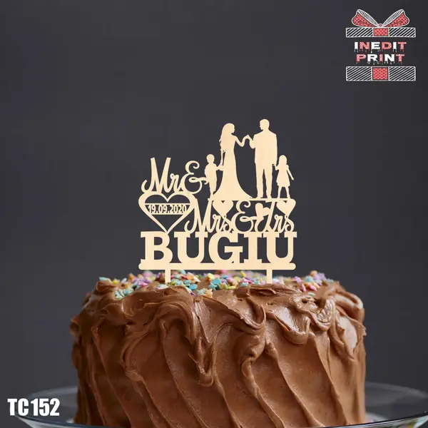 Topper Tort Personalizat Mr Mrs TC152 Lemn natur, 20x20cm