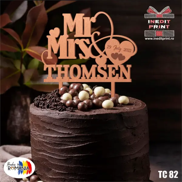 Topper Tort Personalizat MrMrs TC82 Lemn natur, 13x13cm