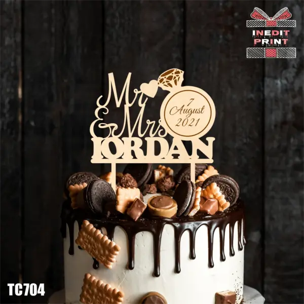 Topper Tort Personalizat TC704 Lemn natur, 20x20cm