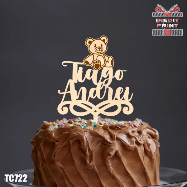 Topper Tort Personalizat TC722 Lemn natur, 20x20cm