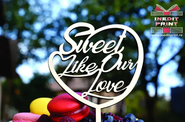 Topper Tort Sweet like our love TC148 Lemn natur, 20x20cm