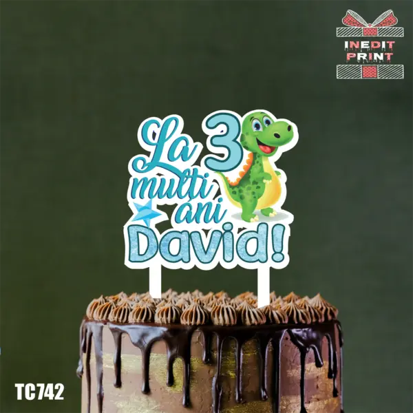 Topper Tort UV Personalizat Dino TC742 13x13cm, MDF