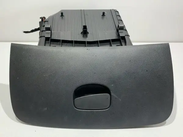 Torpedou 681087227R Renault Clio 4 (2012-2016)