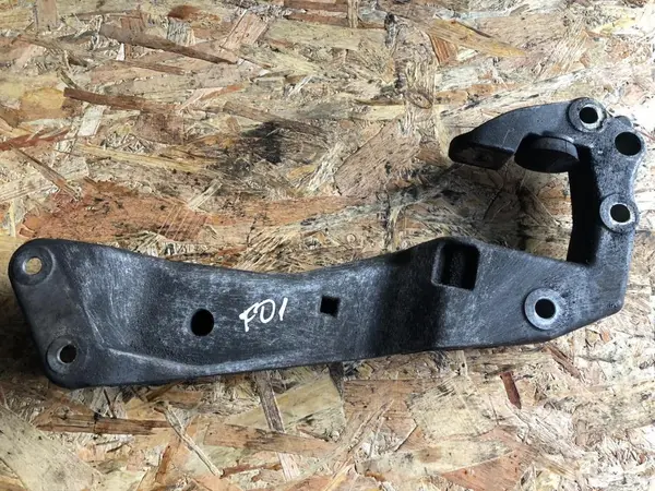 Traversa cutie viteze 6777615 BMW Seria 5 (2010-2017) [F10] 5.0i n63